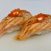 Aburi Salmon Nigiri (2 Pcs)